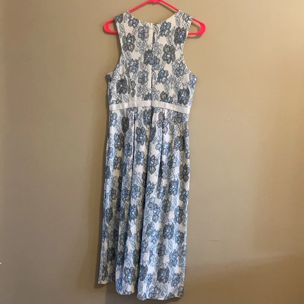 Francescas Lace Blue & White Halter Long Formal Dress - Picture 9 of 9